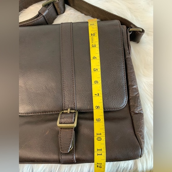Men's Brown Leather Crossbody Bag - Picture 11 of 14